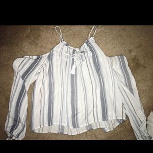 aeropostale cold shoulder long sleeve
